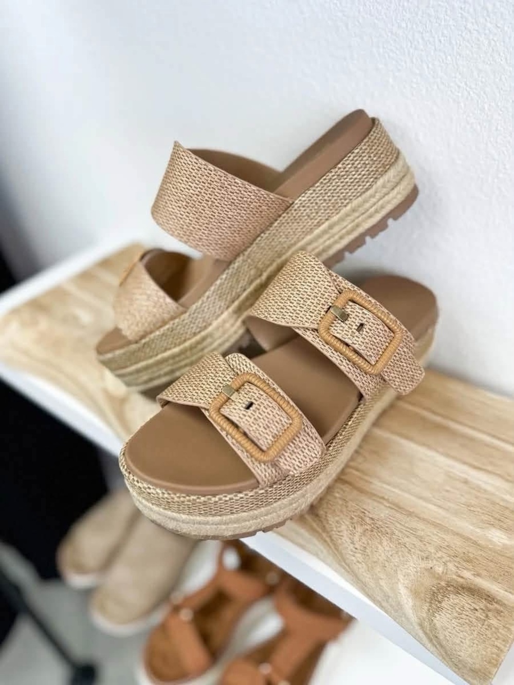 NIB Beige Platform Slide Sandals with Buckle Straps
